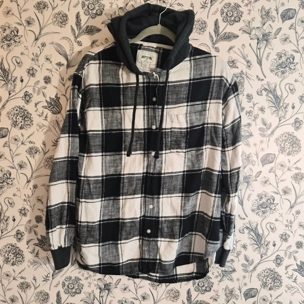 American Eagle Mens Black White Plaid Hooded Flannel Shirt Small Fall Layering